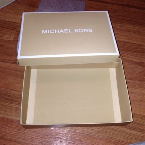 michael kors purse box